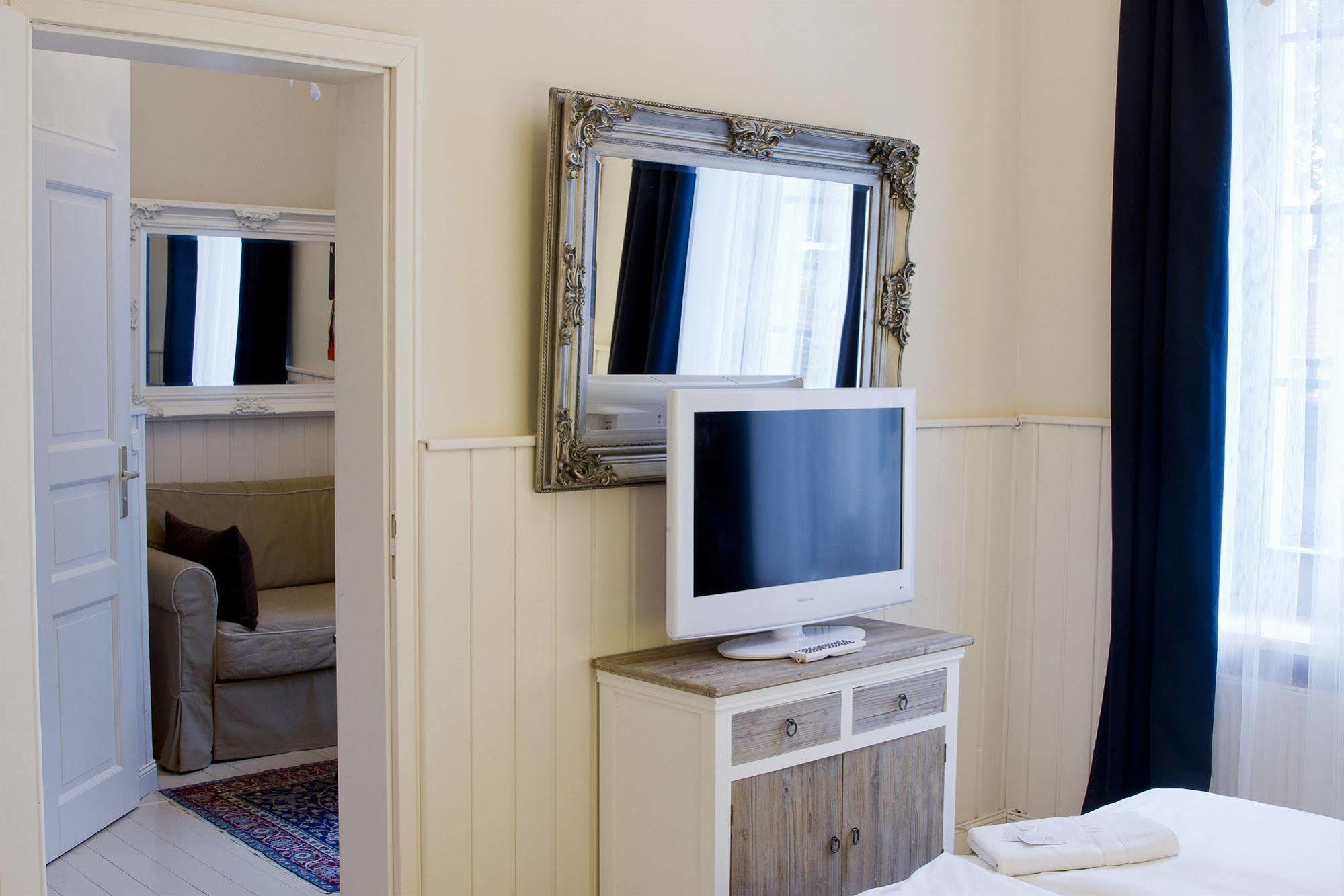 Hotel Parkidyll ベルリン エクステリア 写真